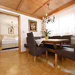 Hotel Montabella Schruns