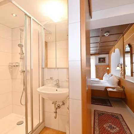 Montabella Hotel 3*