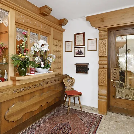 Hotel Montabella Schruns